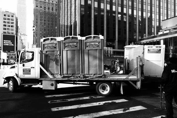 Best Sanitation services for porta potties  in Cole Camp, MO